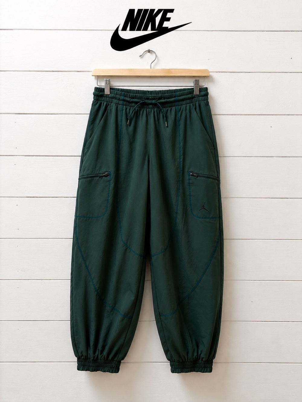 Jordan Sport Women’s Tunnel Trousers – Green – Size S